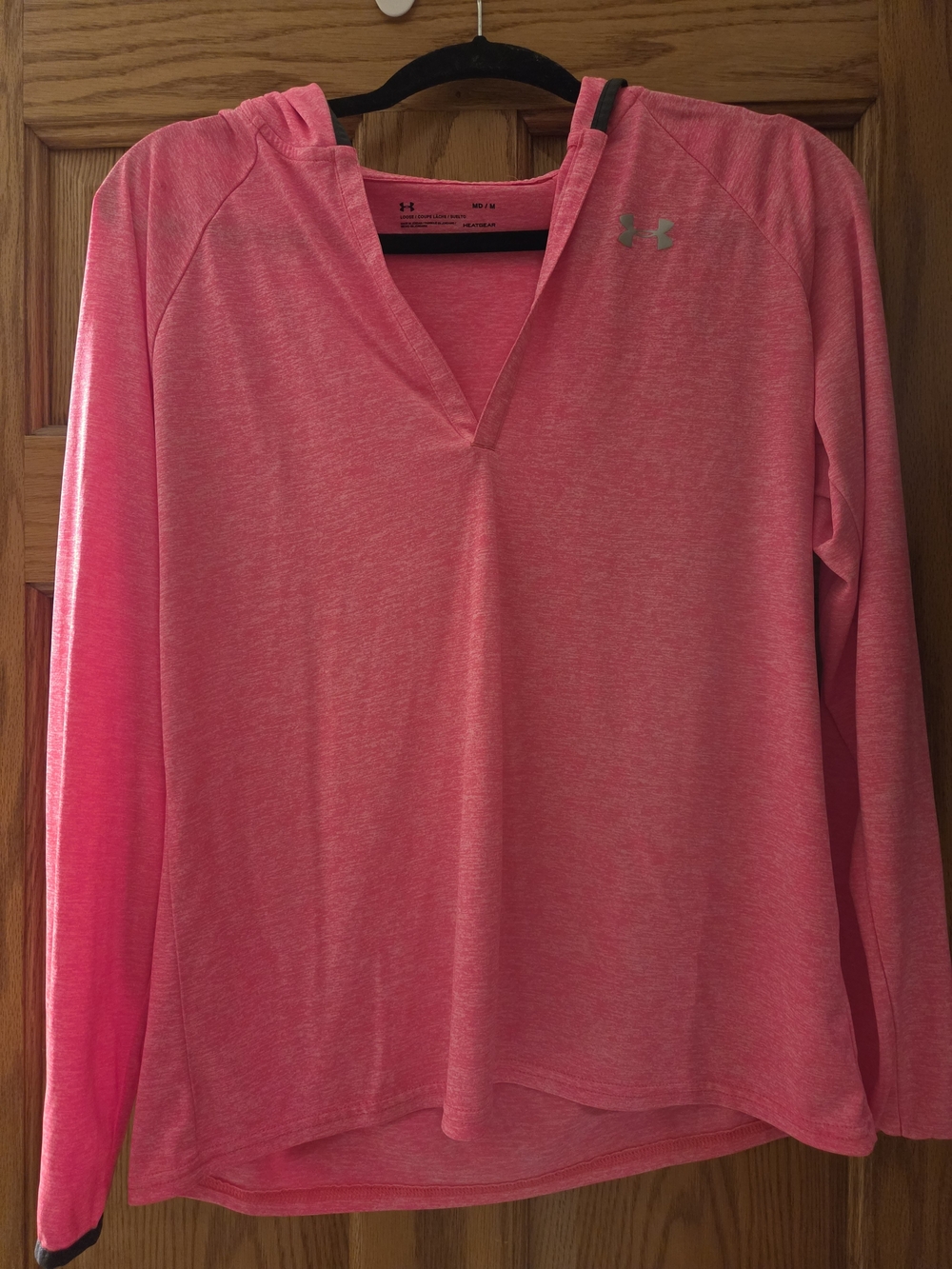 Under Armour Women’s Heather Pink Long-Sleeve Hooded Performance Top